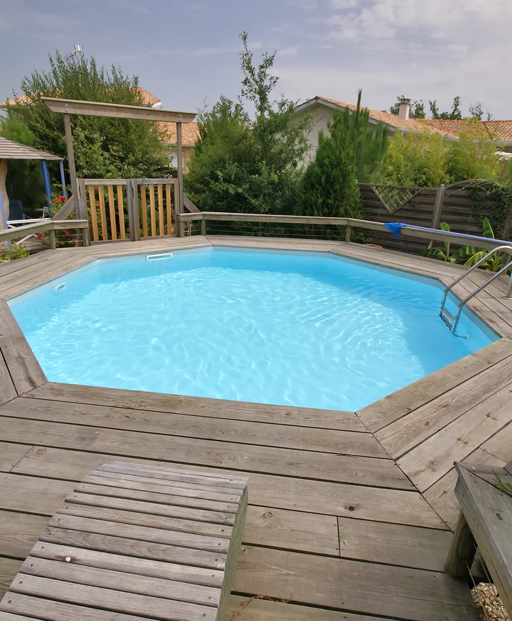 Piscine pour petits jardins